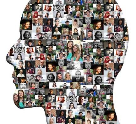 Erinevate arstide hulgast oma kirurgi valimine rindade suurendamise operatsiooni tegemiseks